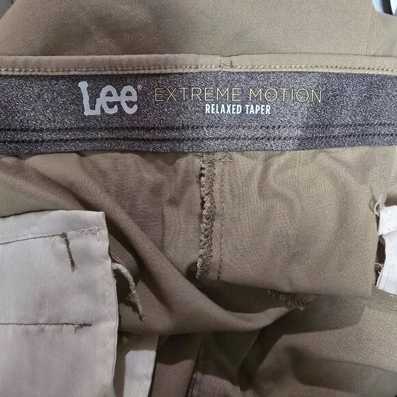 Lee Extreme Motion Men's Relaxed Taper Pants Big and Tall Khaki Size 60x28 NWT - Picture 11 of 12